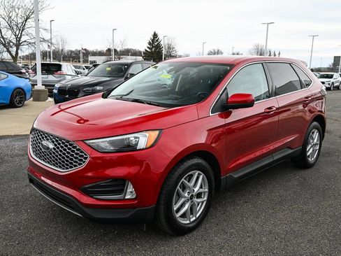 Certified 2024 Ford Edge SEL w/ Convenience Package image 9