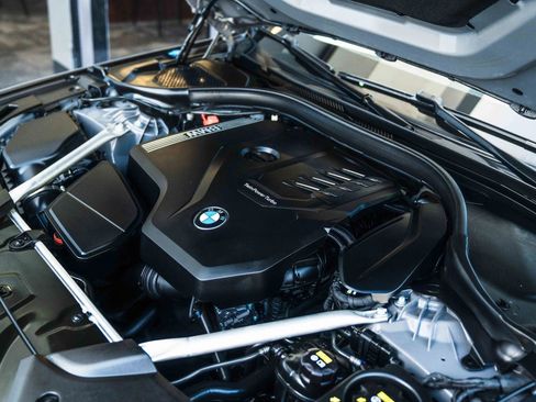 Used 2021 BMW 530i w/ M Sport Package image 48