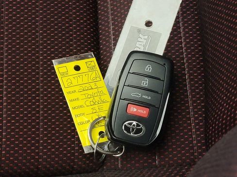 Certified 2023 Toyota Corolla SE image 27