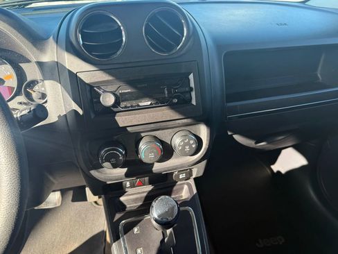 Used 2017 Jeep Patriot Sport w/ Power Value Group image 20