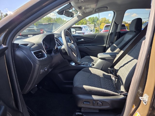 Certified 2024 Chevrolet Equinox LT w/ LPO, Floor Liner Package FWD image 21