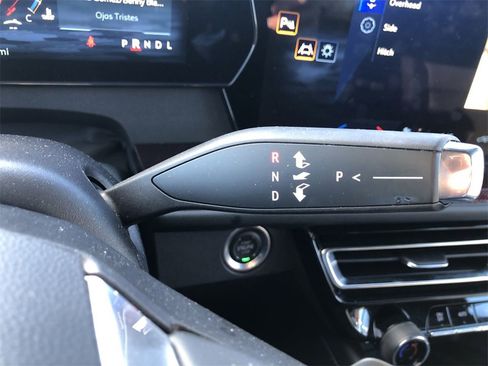 Certified 2025 Chevrolet Traverse Z71 w/ Enhanced Driving Package image 19