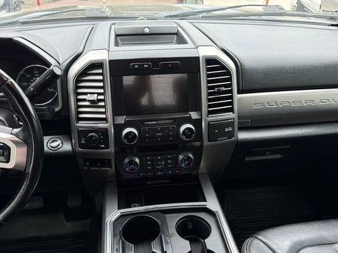 Used 2019 Ford F250 Platinum image 20