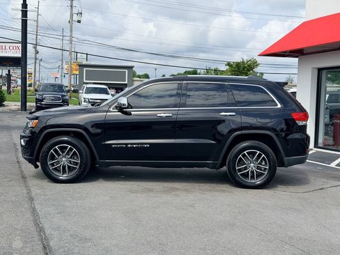 Used 2018 Jeep Grand Cherokee Limited AWD/4WD image 3