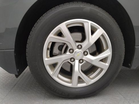 Used 2019 Chevrolet Equinox LT FWD image 31