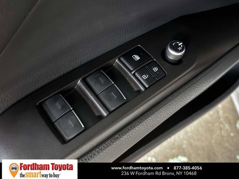 Used 2023 Toyota Camry XSE w/ Cold Weather Package AWD/4WD image 17