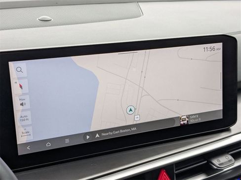 Used 2024 Kia Sorento S image 26