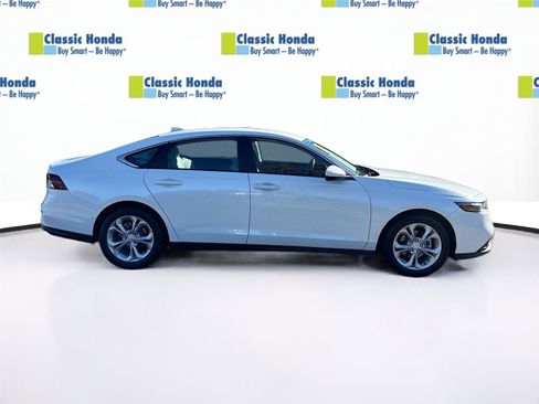 Certified 2024 Honda Accord LX image 9