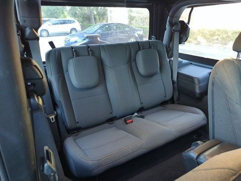 Used 2024 Jeep Wrangler Sport AWD/4WD image 22