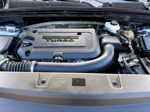 Used 2021 Buick Envision Essence w/ Technology Package I image 13