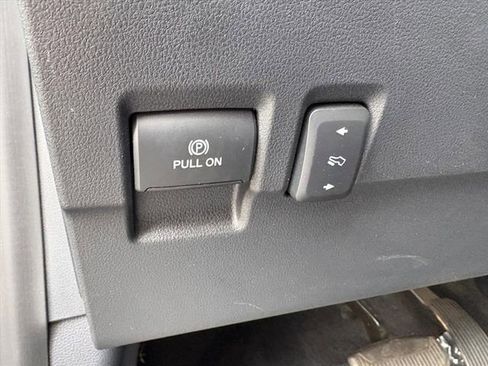 Used 2023 Ford F250 Lariat w/ Lariat Ultimate Package image 16