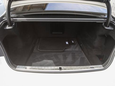 Certified 2022 BMW 750i xDrive w/ Autobahn Package AWD/4WD image 24