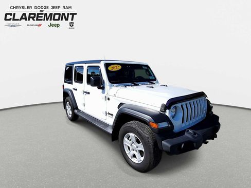 Used 2022 Jeep Wrangler Unlimited Sport AWD/4WD image 2