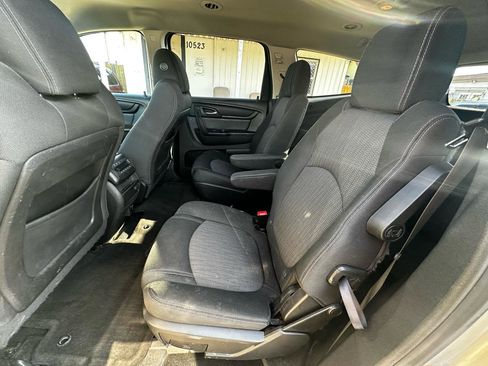 Used 2016 Chevrolet Traverse LT image 10