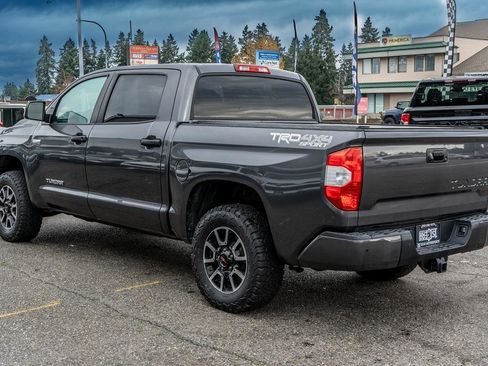 Used 2018 Toyota Tundra SR5 image 19