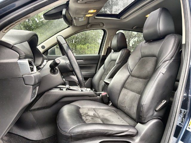 Used 2019 MAZDA CX-5 Touring FWD image 11