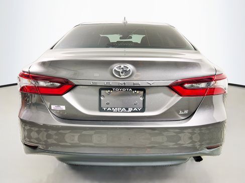 Used 2021 Toyota Camry LE FWD image 6