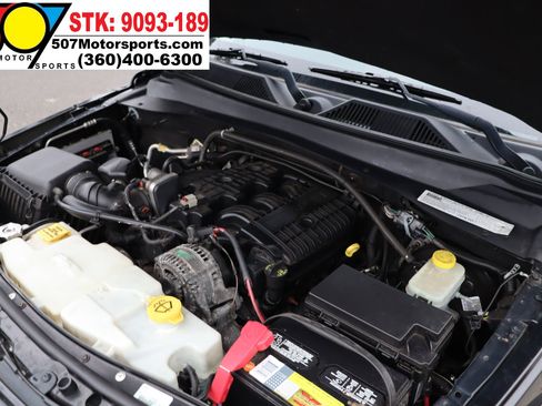 Used 2007 Dodge Nitro R/T image 21