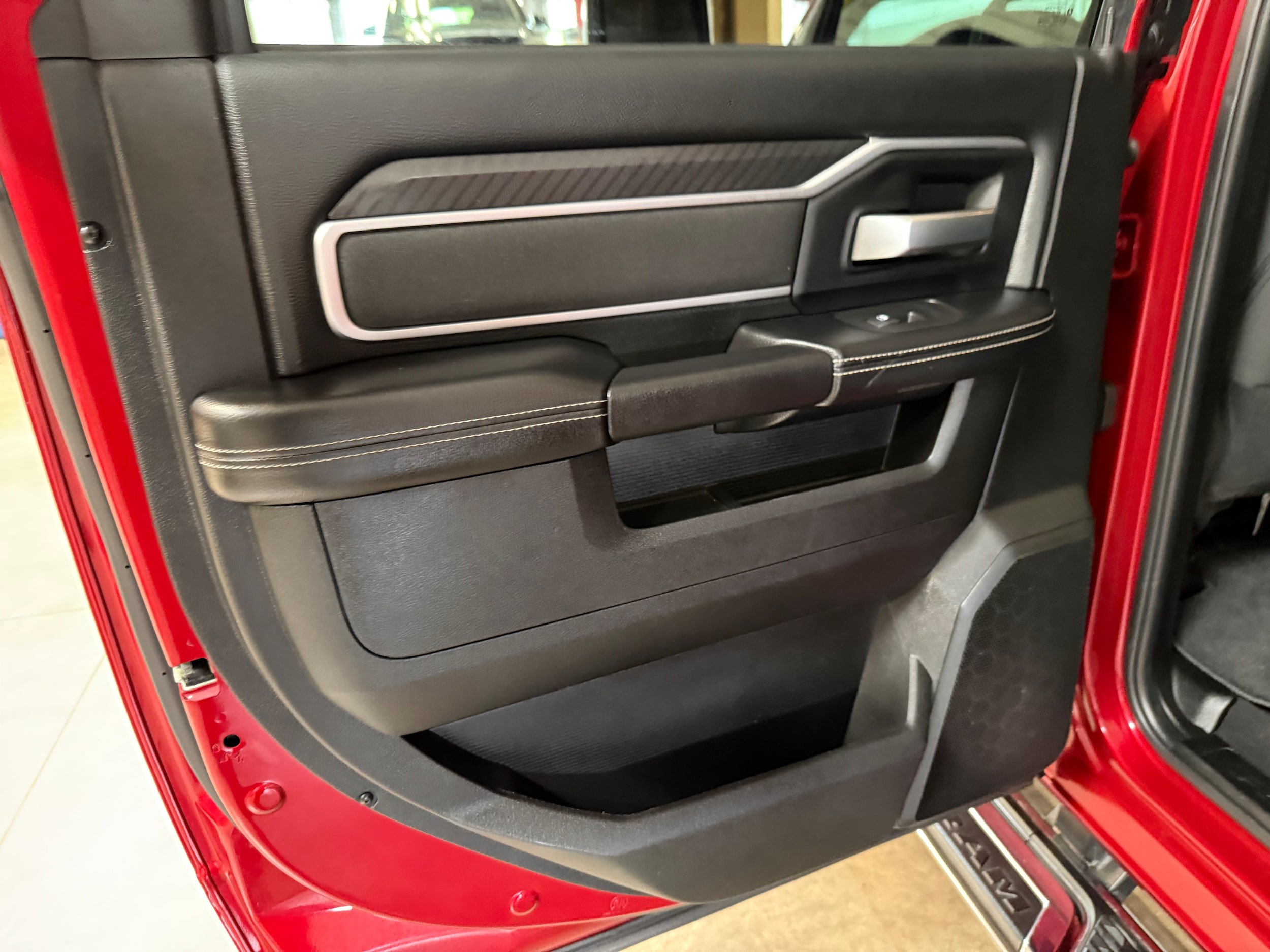 Used 2026 RAM 2500 Big Horn AWD/4WD image 31