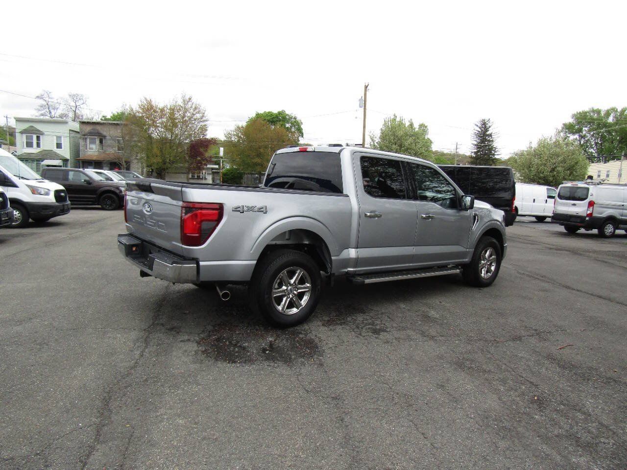 Used 2025 Ford F150 XLT w/ Equipment Group 301A Standard AWD/4WD image 7