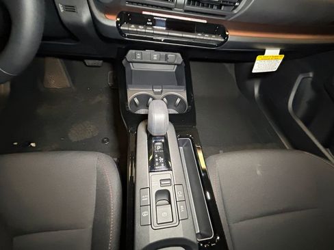 New 2026 Toyota Prius Plug-In Hybrid image 11