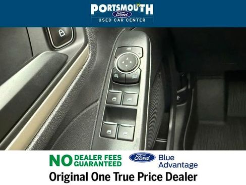 Used 2022 Ford Escape SE w/ Convenience Package image 21
