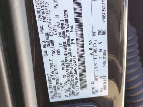 Used 2017 Ford F150 Raptor w/ Equipment Group 802A Luxury image 45