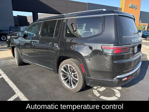 Certified 2025 Jeep Wagoneer Series III w/ Premium Group I AWD/4WD image 4
