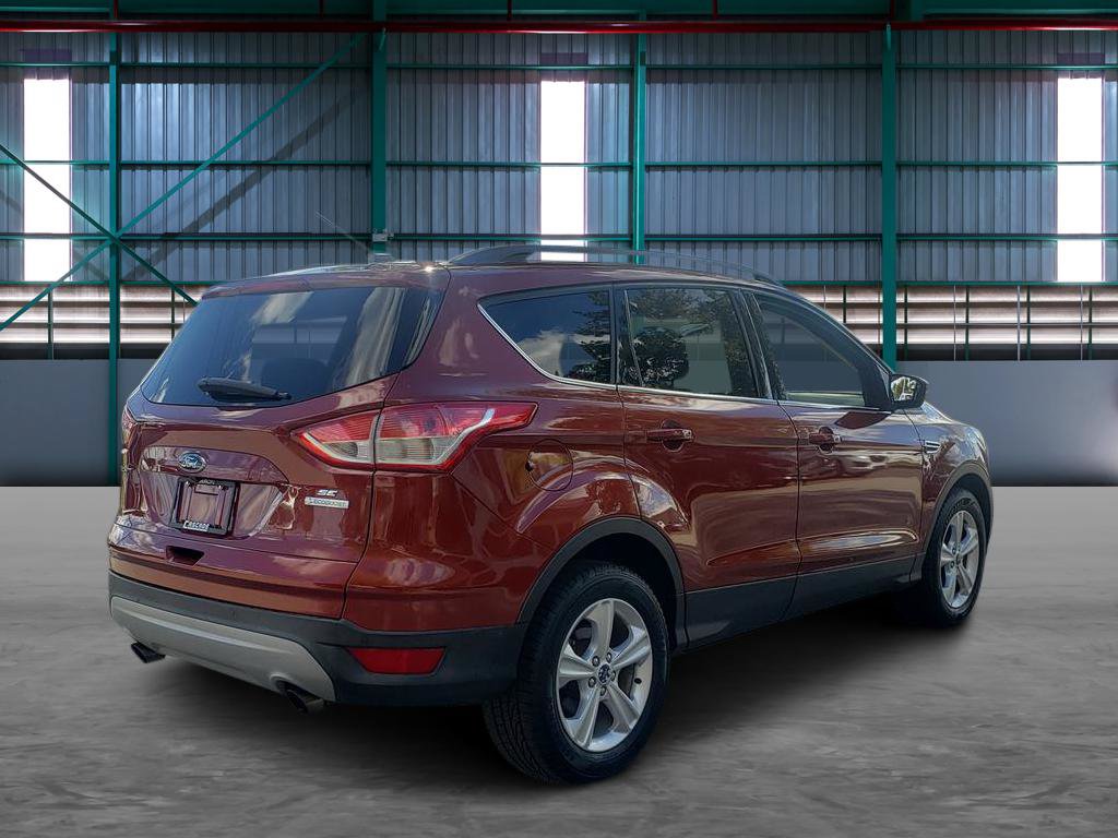 Used 2016 Ford Escape SE FWD image 5