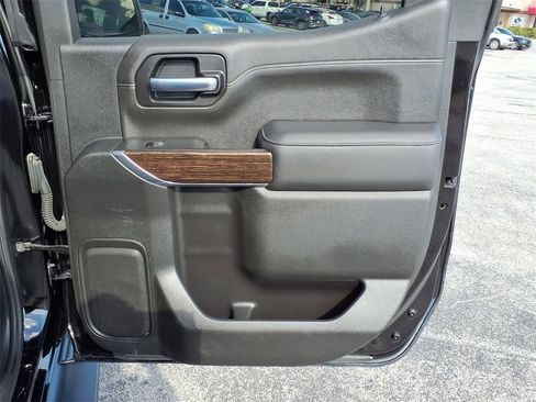 Used 2020 GMC Sierra 1500 Elevation w/ Elevation Value Package image 14