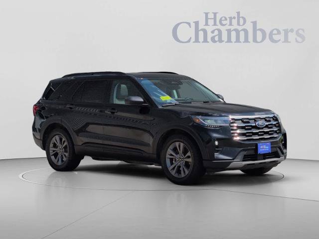 Certified 2025 Ford Explorer Active w/ Active Comfort Package AWD/4WD image 1