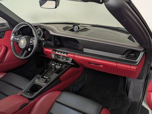 Certified 2023 Porsche 911 Carrera GTS RWD image 18