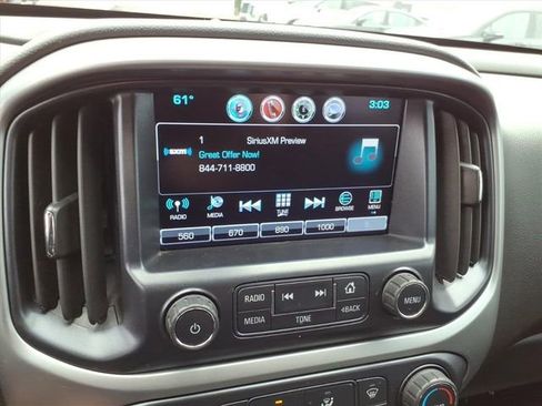 Used 2017 Chevrolet Colorado LT image 34