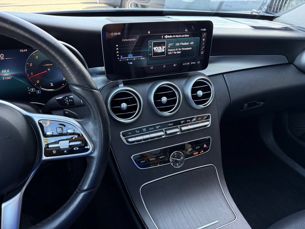 Used 2021 Mercedes-Benz C 300 Sedan w/ Premium Package image 18