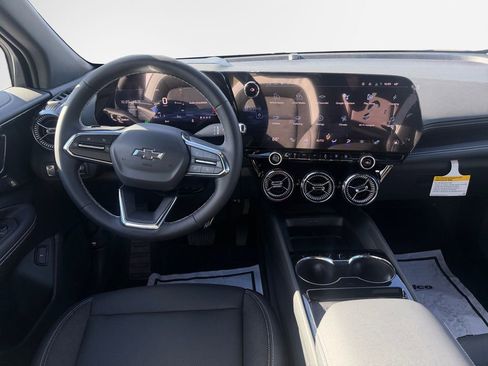 New 2026 Chevrolet Blazer EV LT AWD/4WD image 21