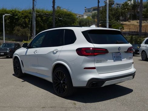 Used 2022 BMW X5 xDrive40i w/ M Sport Package AWD/4WD image 25