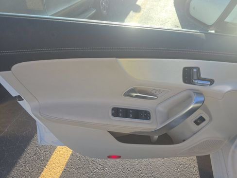 Used 2025 Mercedes-Benz CLA 250 image 3