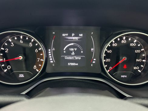 Used 2019 Jeep Compass Latitude w/ Safety & Security Group FWD image 22