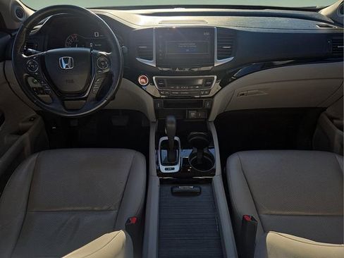 Used 2018 Honda Ridgeline RTL-E image 17