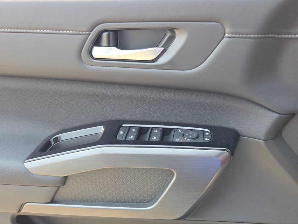 New 2026 Nissan Pathfinder SL w/ Cargo Package FWD image 27