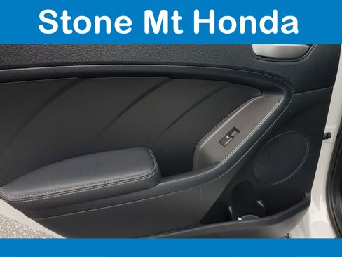 Used 2017 Kia Forte LX FWD image 10