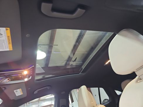 New 2026 Mercedes-Benz GLC 300 4MATIC image 31