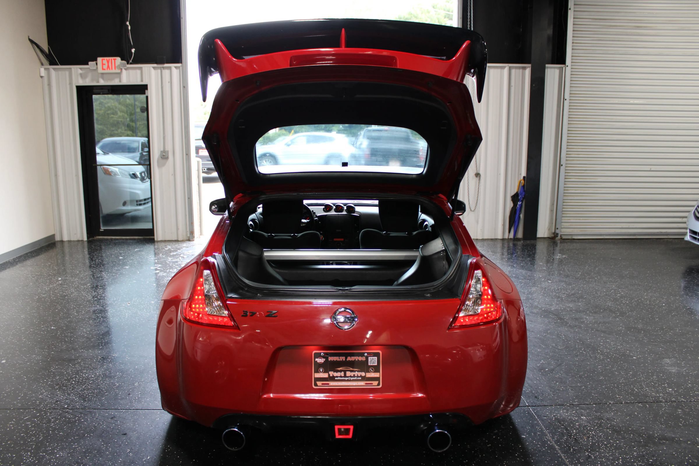 Used 2012 Nissan 370Z Coupe RWD image 29
