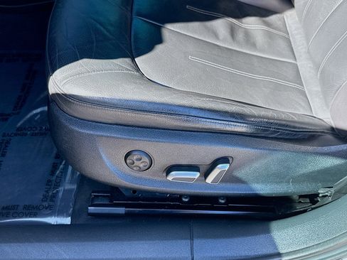 Used 2017 Audi A6 2.0T Premium Plus w/ Premium Plus Package image 19