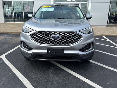 Used 2024 Ford Edge SEL image 4