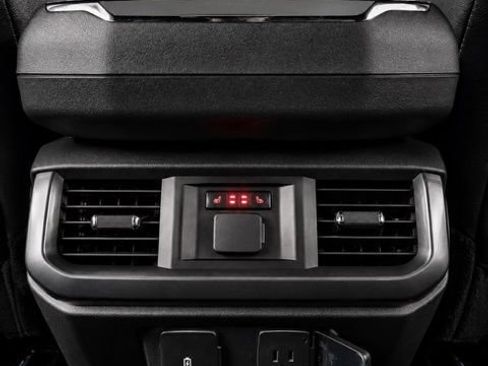 Used 2023 Ford F150 Lariat w/ Equipment Group 502A High AWD/4WD image 25