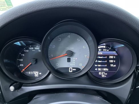 Used 2017 Porsche Macan S image 18