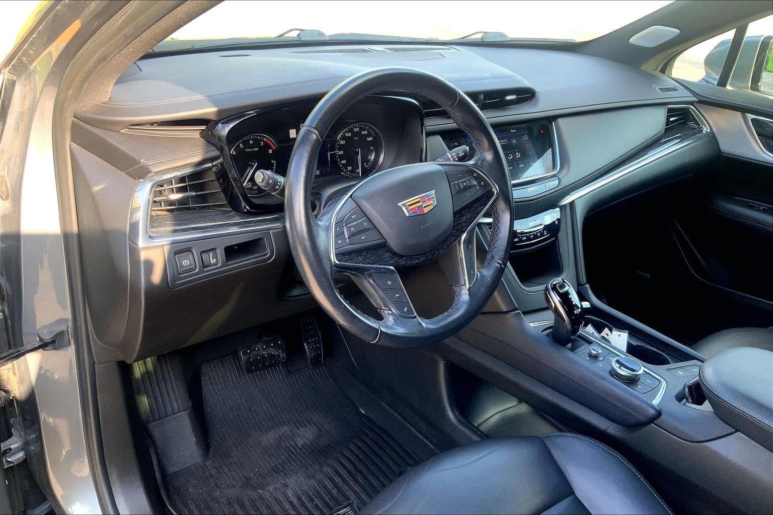 Used 2021 Cadillac XT5 Premium Luxury AWD/4WD image 15