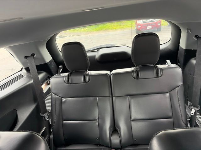 Used 2021 Ford Explorer XLT w/ Equipment Group 202A AWD/4WD image 19
