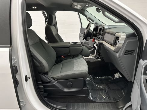 Used 2022 Ford F150 XLT image 24